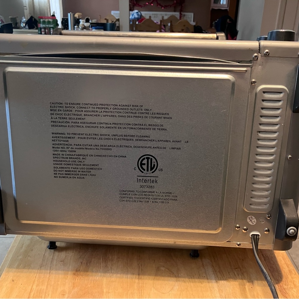 Black & Decker Silver Toaster Oven - Picture 3 of 16
